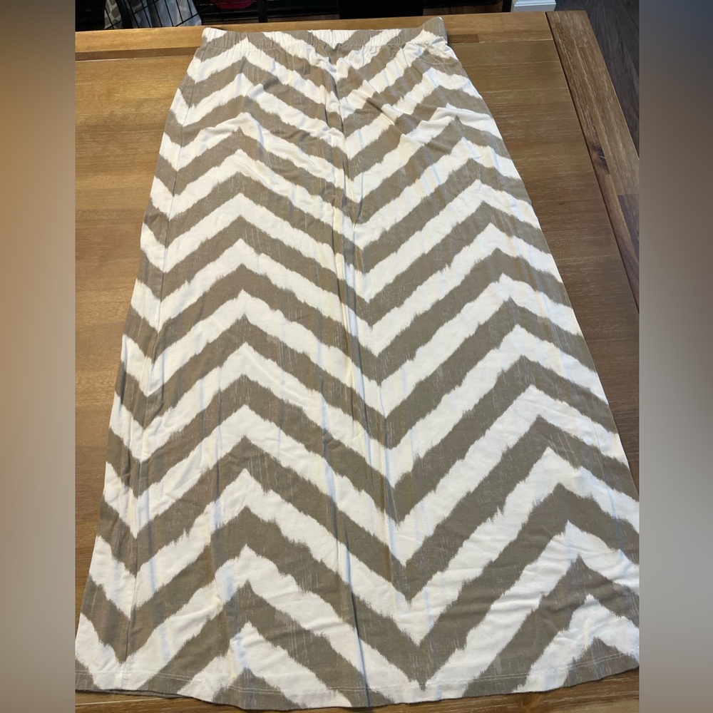 Easy wear by Chicos chevron maxi skirt